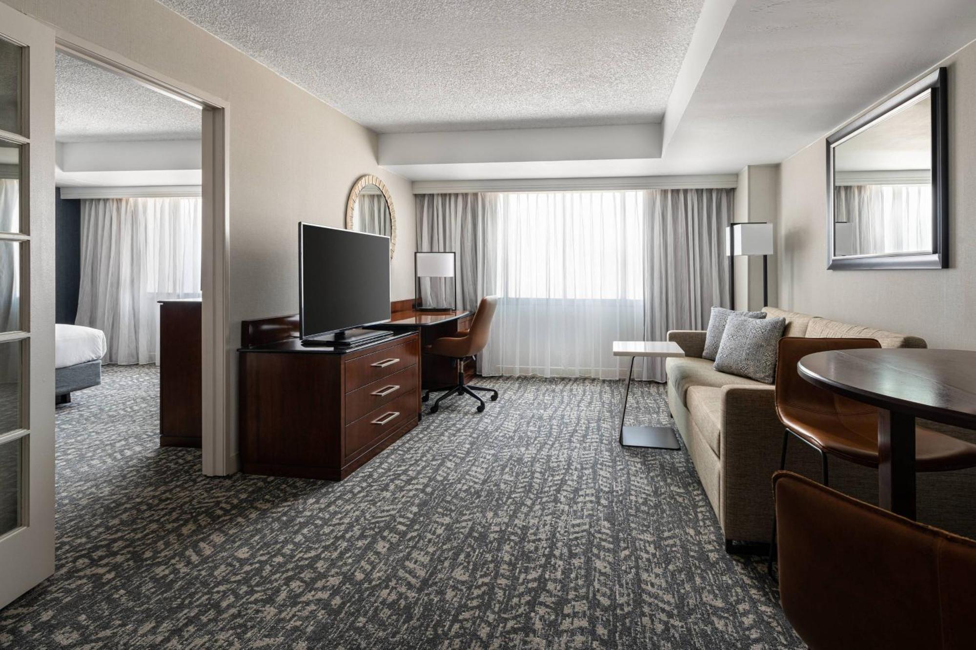 Bakersfield Marriott At The Convention Center Ξενοδοχείο Εξωτερικό φωτογραφία